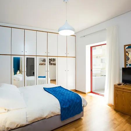 Apartment La Moderna *