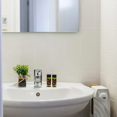 Apartment La Moderna